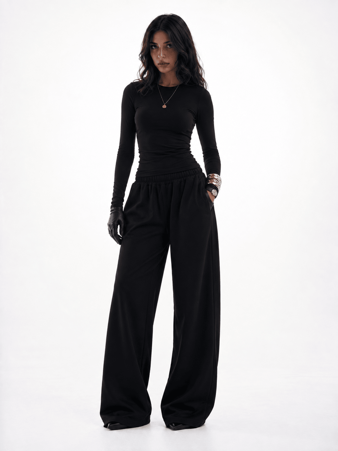 Black Full Sleeves - Her