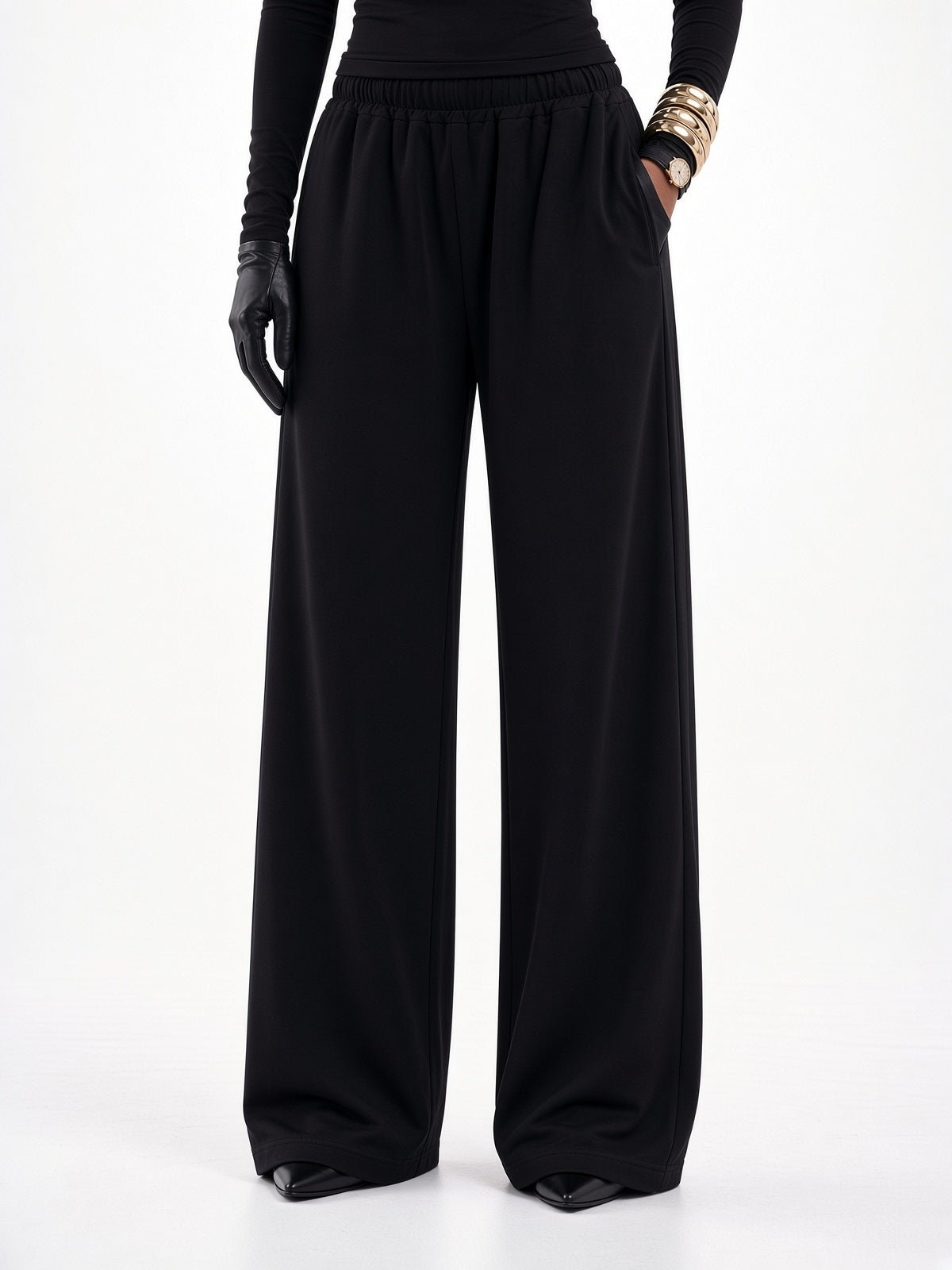 Full Sleeves & Sweatpants Set for Her - Black Essential Sweatpants alternate view